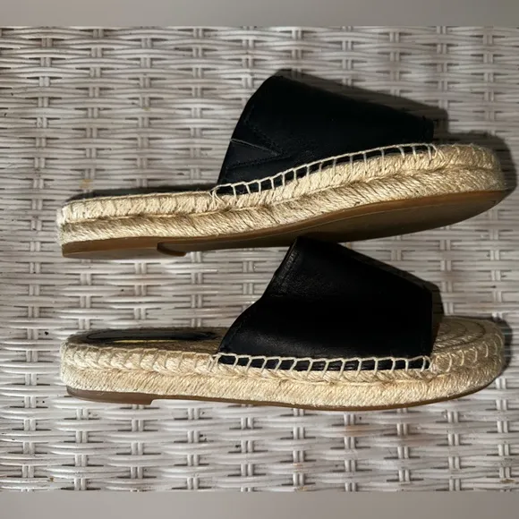 UEC Coach Black and Tan Espadrille Sandals SZ 6B