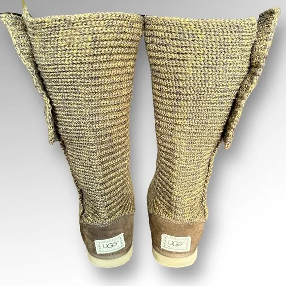 UGG Australia Classic Cardy Knit Boots Womens Size 5  EU 36  3 Buttons