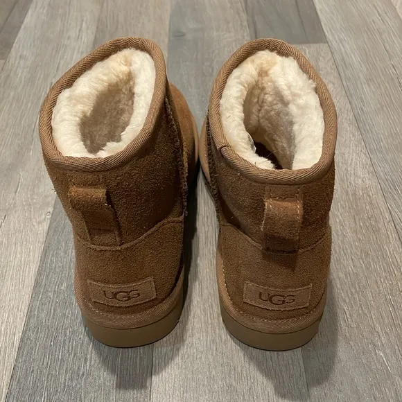 UGG Australia Classic Mini Rubber Logo Chestnut Boots