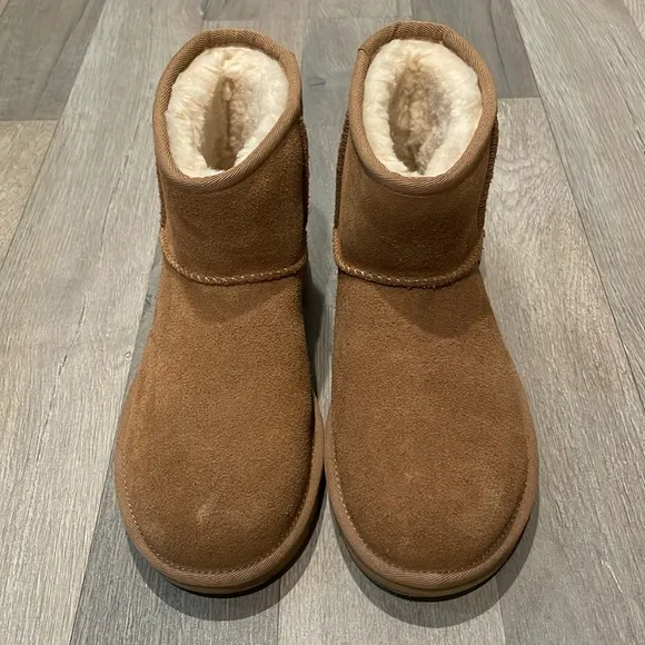 UGG Australia Classic Mini Rubber Logo Chestnut Boots