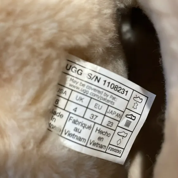 UGG Australia Classic Mini Rubber Logo Chestnut Boots