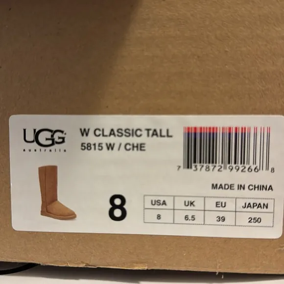 UGG Australia Classic Tall Boots Size 8 Color Chestnut