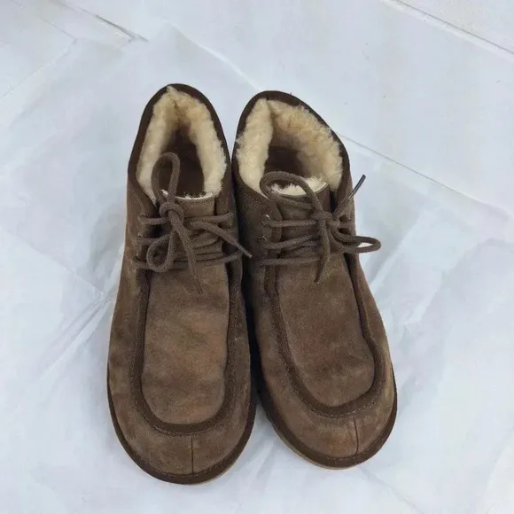 UGG Australia Mens Suede Ankle Genuine Sheepskin Brown  Boots S/N 5832 Size 10