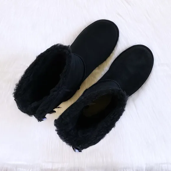 UGG Bailey Bow Diagonal Stripes Black Boots