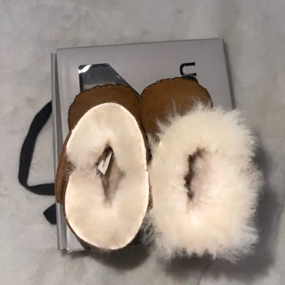 UGG Boots Baby Classic