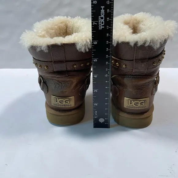 UGG Boots sz 7 Leather Sherpa Lined Classic Mini Emersen Studs Biker UGG