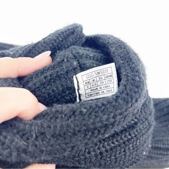 Ugg Classic Black Knit Boot Size 8