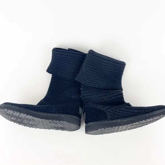 Ugg Classic Black Knit Boot Size 8