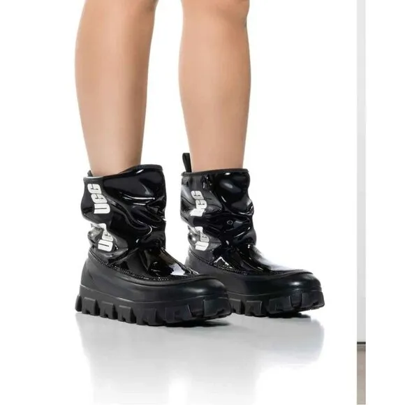 Ugg classic brellah mini boots black