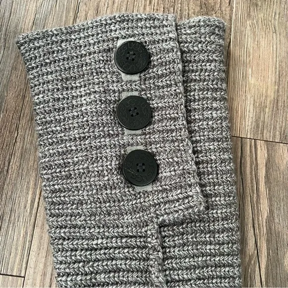 Ugg Classic Cardy Knit Sweater Boots Grey Size 9