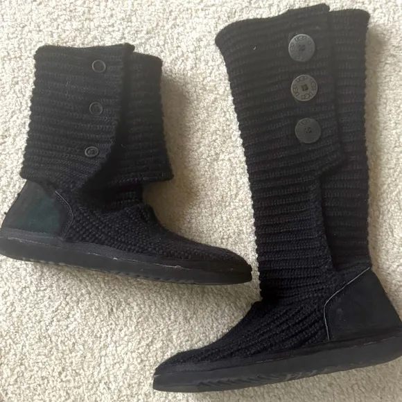 UGG Classic Cardy Sweater Knit Boots Size 8