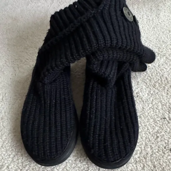 UGG Classic Cardy Sweater Knit Boots Size 8