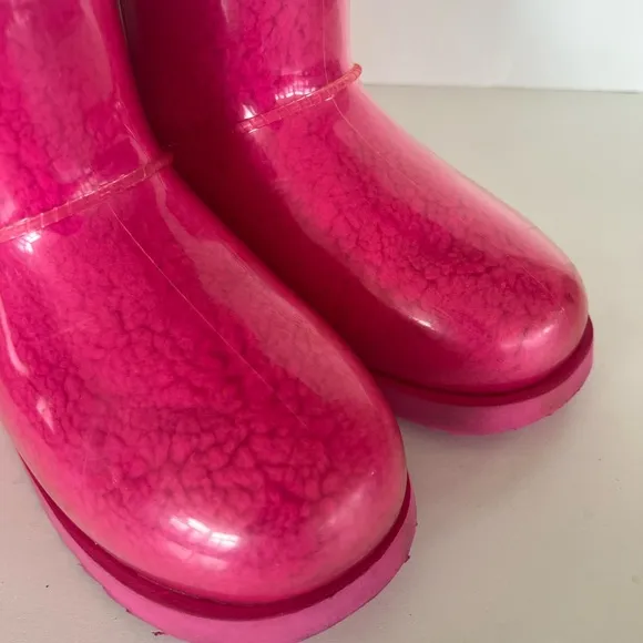 Ugg Classic Clear Mini Boots in Rock Rose, Size 5