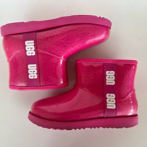 Ugg Classic Clear Mini Boots in Rock Rose, Size 5