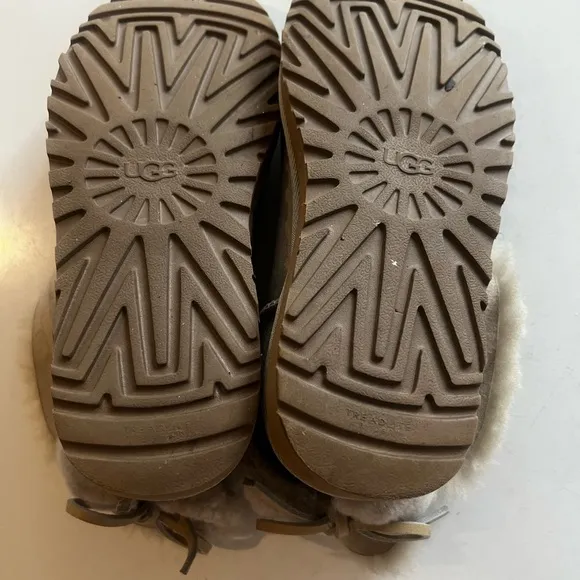 UGG Classic Double Bow Mini boots