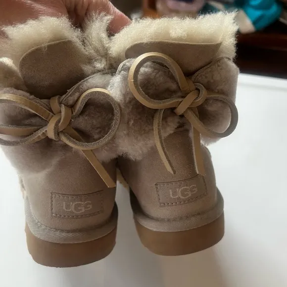 UGG Classic Double Bow Mini boots