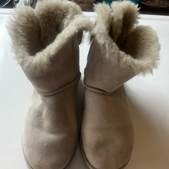 UGG Classic Double Bow Mini boots
