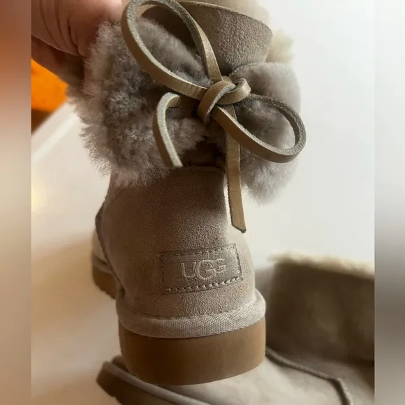 UGG Classic Double Bow Mini boots