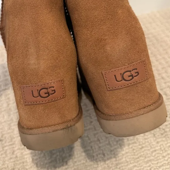 UGG Classic Femme Mini Boots size 12 in Camel