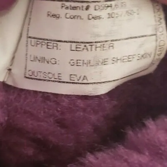 UGG Classic Glitter Boots Big Girls Size 5, Style 1000792 Purple/Grape Sparkle