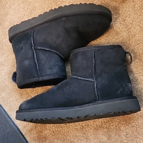 UGG Classic II Mini Boots