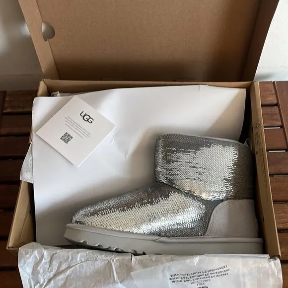 UGG Classic Mini Mirror Ball Boots Silver USA Women 7/UK 5/EU 38