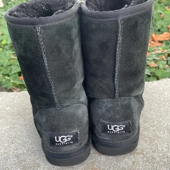 UGG classic short boots
