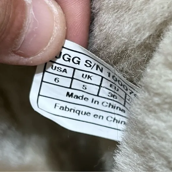 Ugg Classic Short Boots
