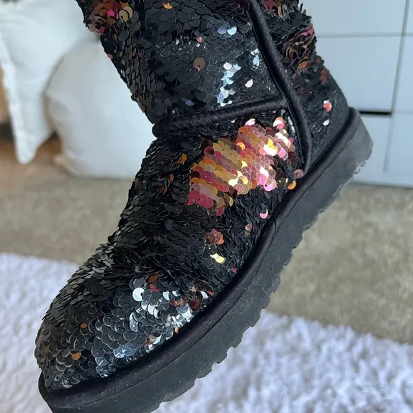 Ugg classic short sequence boot 8