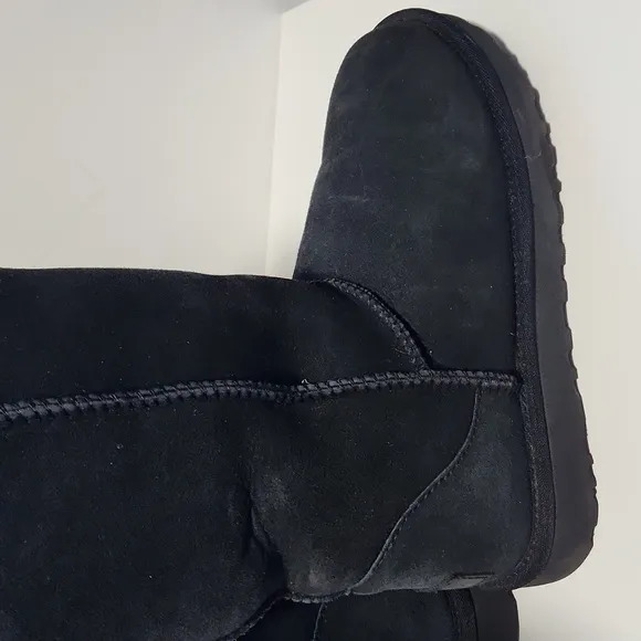 Ugg classic tall black boots- size 7