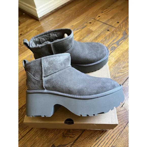 UGG CLASSIC ULTRA MINI NEW HEIGHTS Gray SUEDE WOMEN'S BOOTS US SIZE 10 NIB!