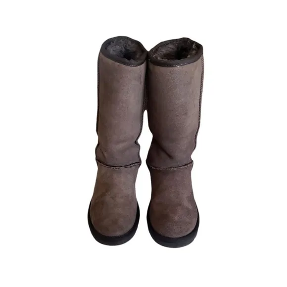 UGG Grey Sheepskin Classic Tall Boots 5815 Women's Size W 7