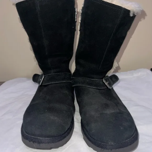 UGG Junior Size 3  Black Suede Boots