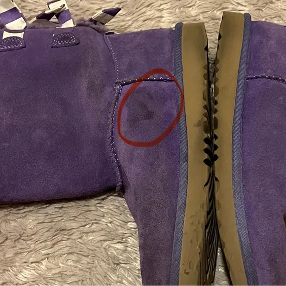 UGG Kids Lavender Stripe Bailey Bow suede Boots Sz 4