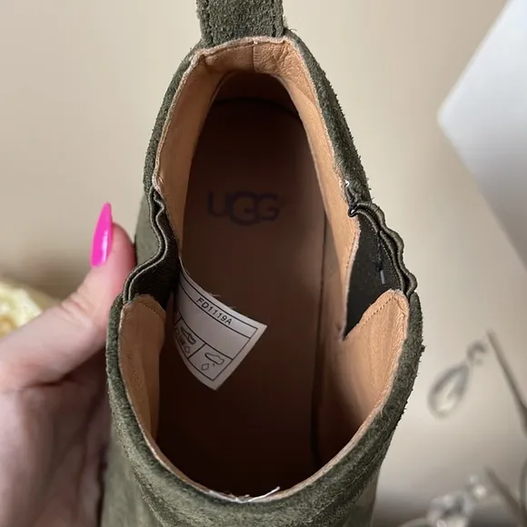 UGG Mcclaire ankle boots soft suede green booties