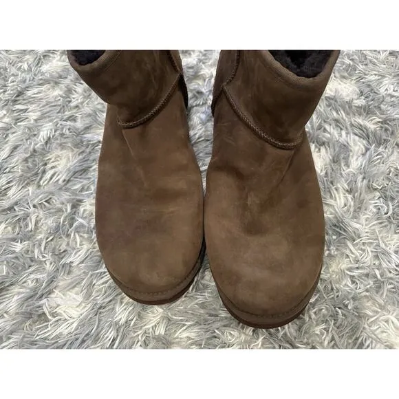 Ugg Men's Classic Mini Short Brown Boots Size 18 1006523