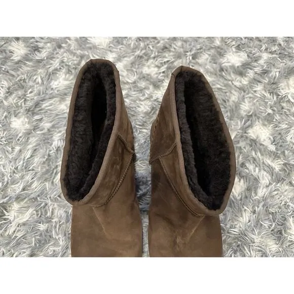 Ugg Men's Classic Mini Short Brown Boots Size 18 1006523