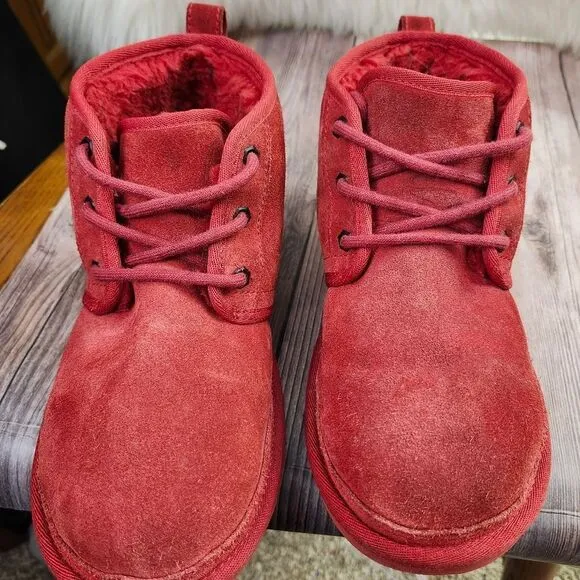 UGG Neumel Chukka Lace-up Red Suede Sherpa-lined Boots #3236 SZ 7