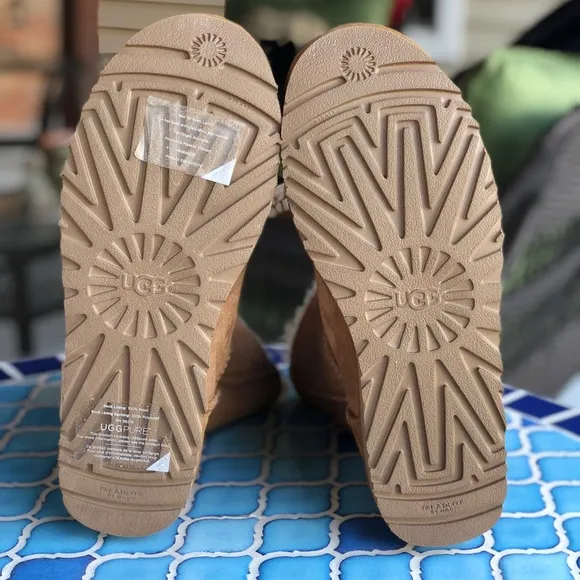 Ugg Pala Boots