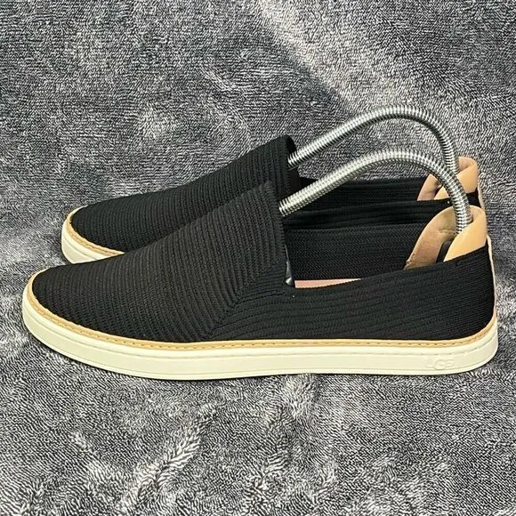 UGG Solid Black Fabric W/ Leather Trim Slip On Casual Shoes US Size 9