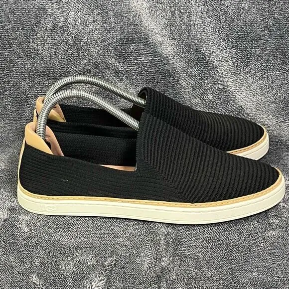 UGG Solid Black Fabric W/ Leather Trim Slip On Casual Shoes US Size 9