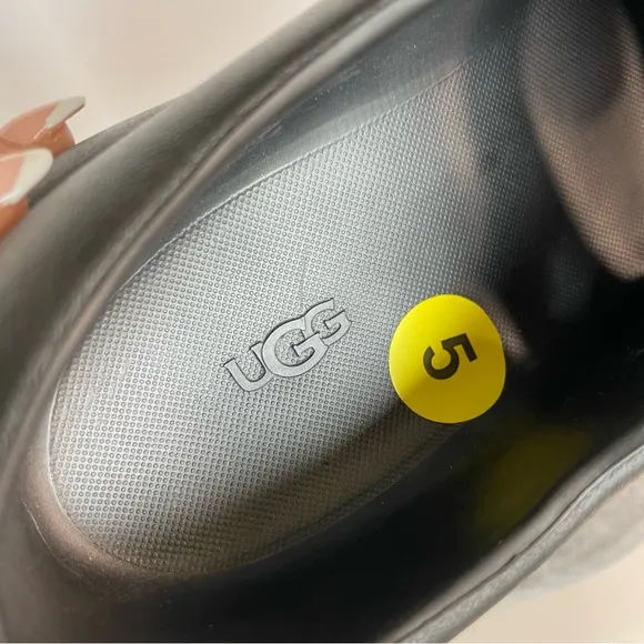 Ugg Sport Yeah Black Rubber Shoes Clogs Sandals 7