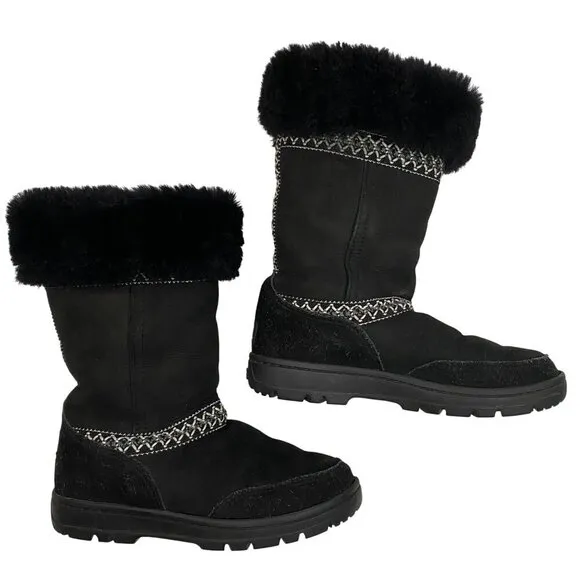 UGG SUNDANCE REVIVAL WOMENS BOOTS Black suede ebroidered sheepskin women’s 6