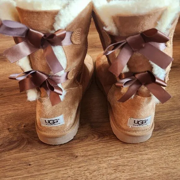 UGG Women's Bailey Bow Boot