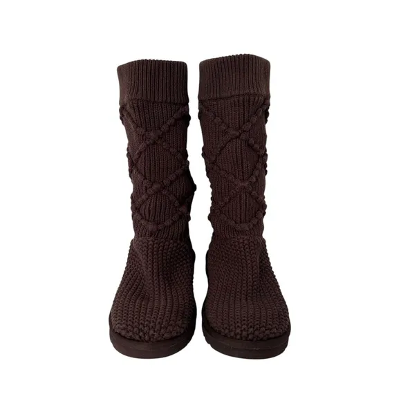 UGG Women’s Brown Classic Argyle Knit Boots  size 8  NEW