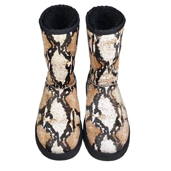 UGG Women’s Classic Reptile Snake Cream Black Winter Boots Size US 6