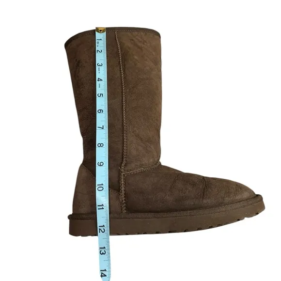 UGG Women’s Classic Tall II Boots Chocolate