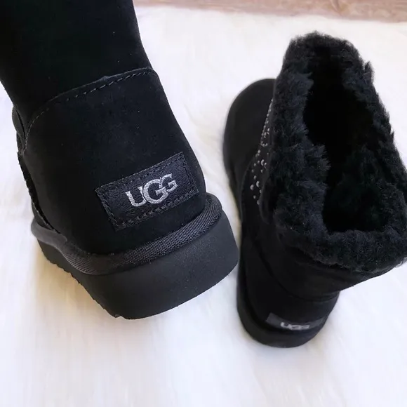 UGG Women’s Classic UGG Gem Mini Black Suede Boots