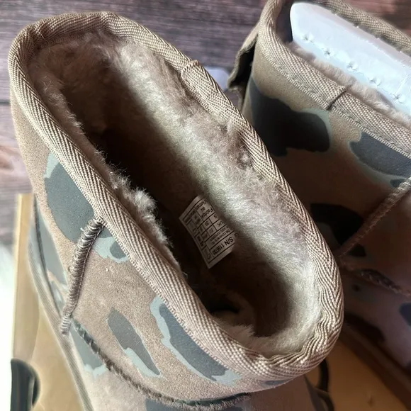 UGG Womens Classic Ultra Mini Appaloosa Sz 7