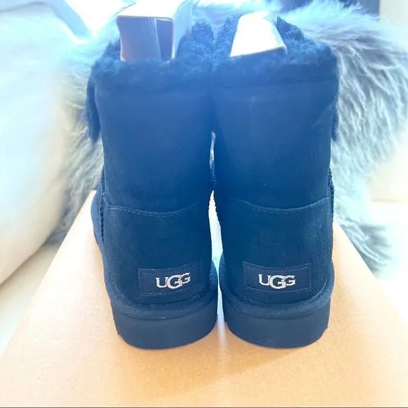 Ugg classic Gem Mini boots black